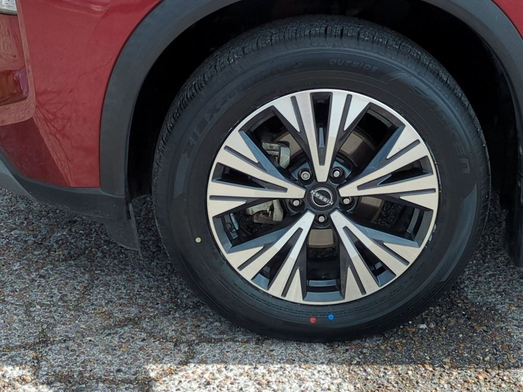 Thumbnail: 2023 Nissan Rogue - 8