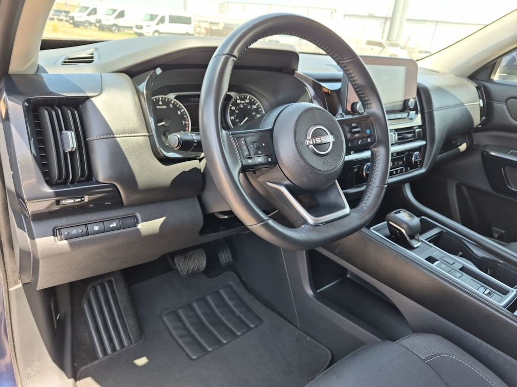 Thumbnail: 2025 Nissan Pathfinder - 2