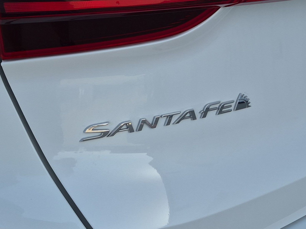 Thumbnail: 2022 Hyundai Santa Fe - 33