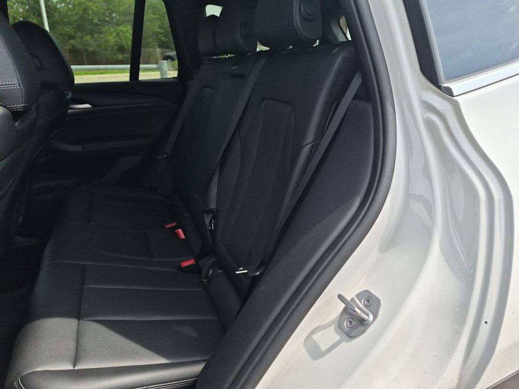 Thumbnail: 2023 BMW X3 - 12