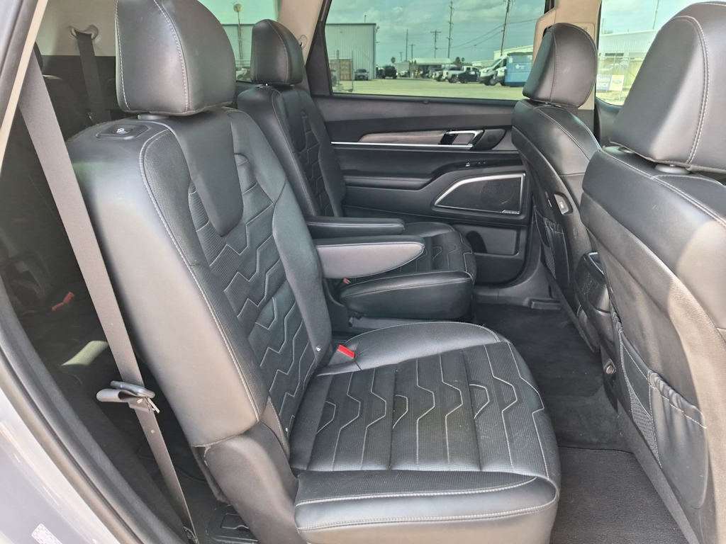 Thumbnail: 2022 Kia Telluride - 34