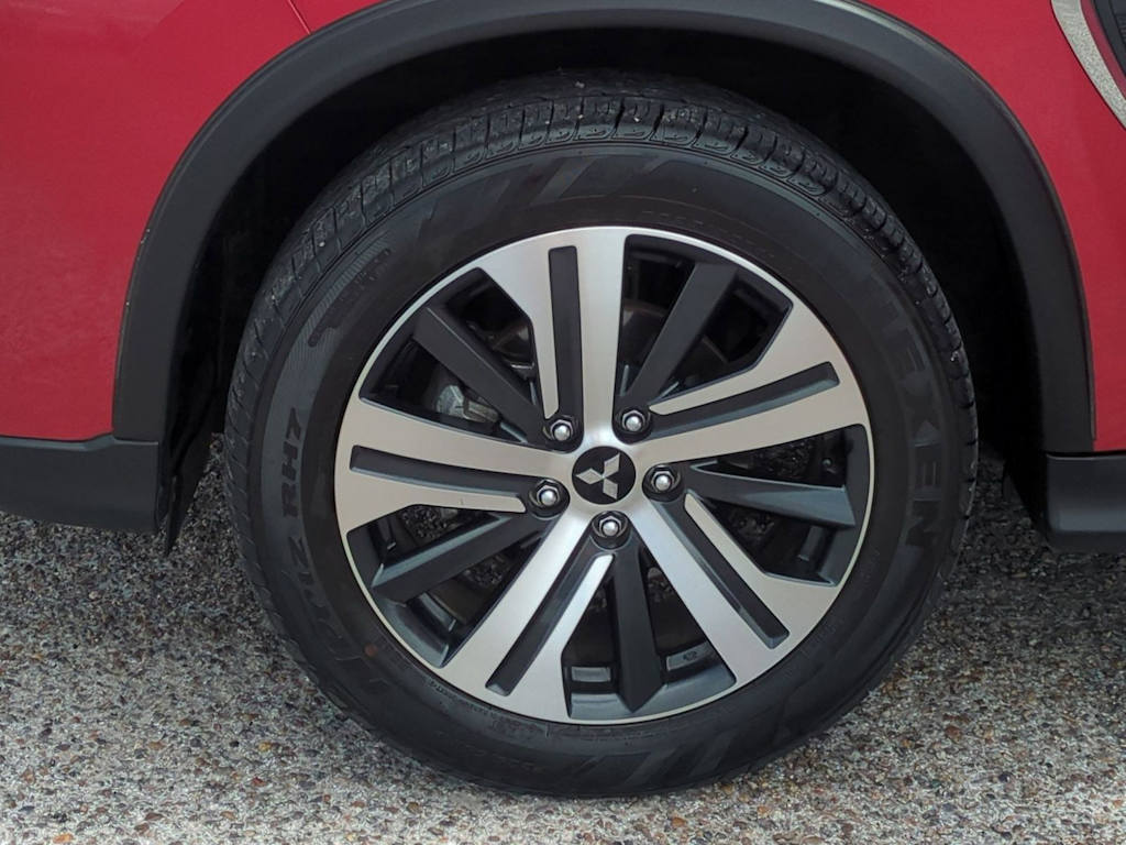 Thumbnail: 2025 Mitsubishi Outlander Sport - 8
