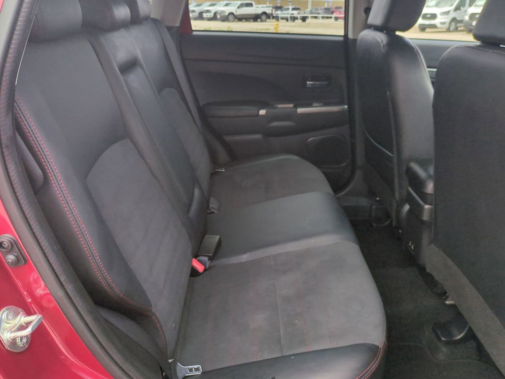 Thumbnail: 2025 Mitsubishi Outlander Sport - 31