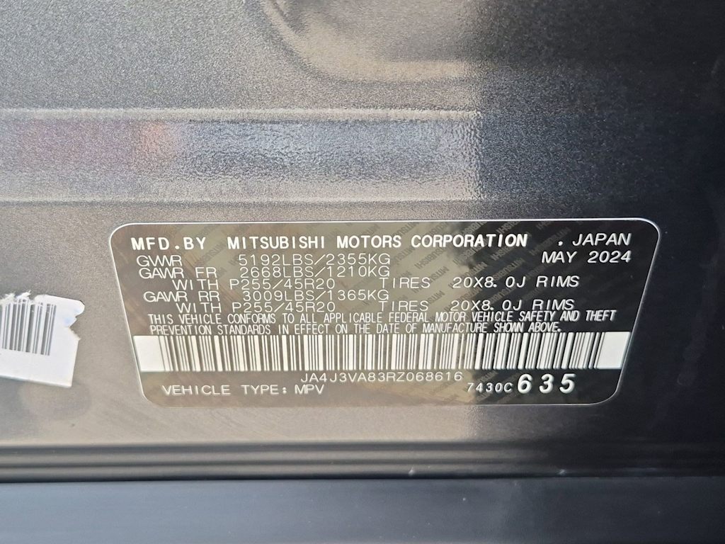 Thumbnail: 2024 Mitsubishi Outlander - 18