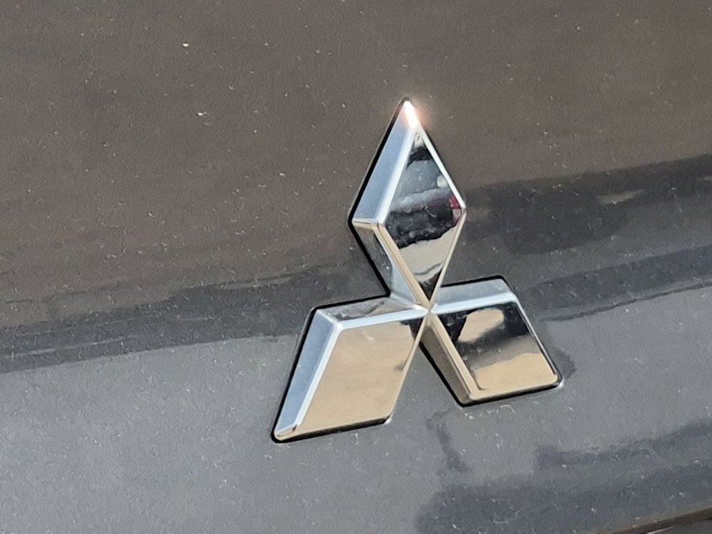 Thumbnail: 2024 Mitsubishi Outlander - 5