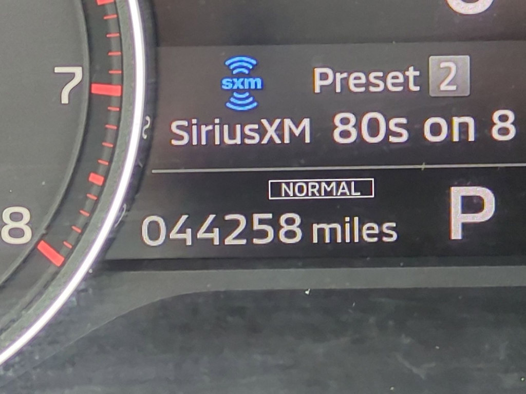 Thumbnail: 2024 Mitsubishi Outlander - 25