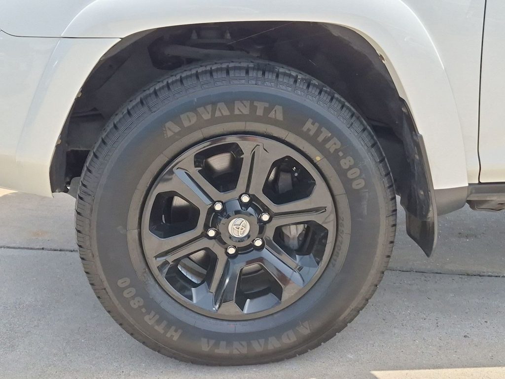 Thumbnail: 2022 Toyota 4Runner - 7