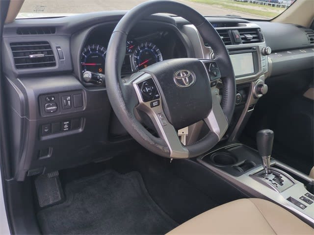 2017 Toyota 4Runner SR5 2