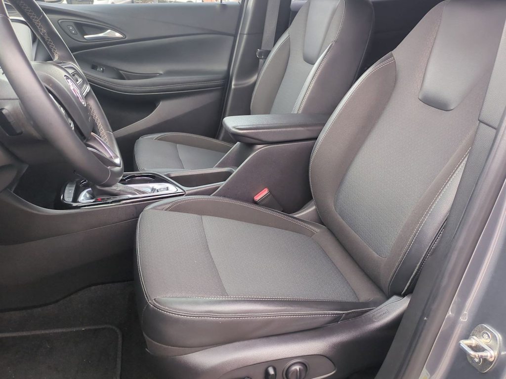 Thumbnail: 2022 Buick Encore GX - 10