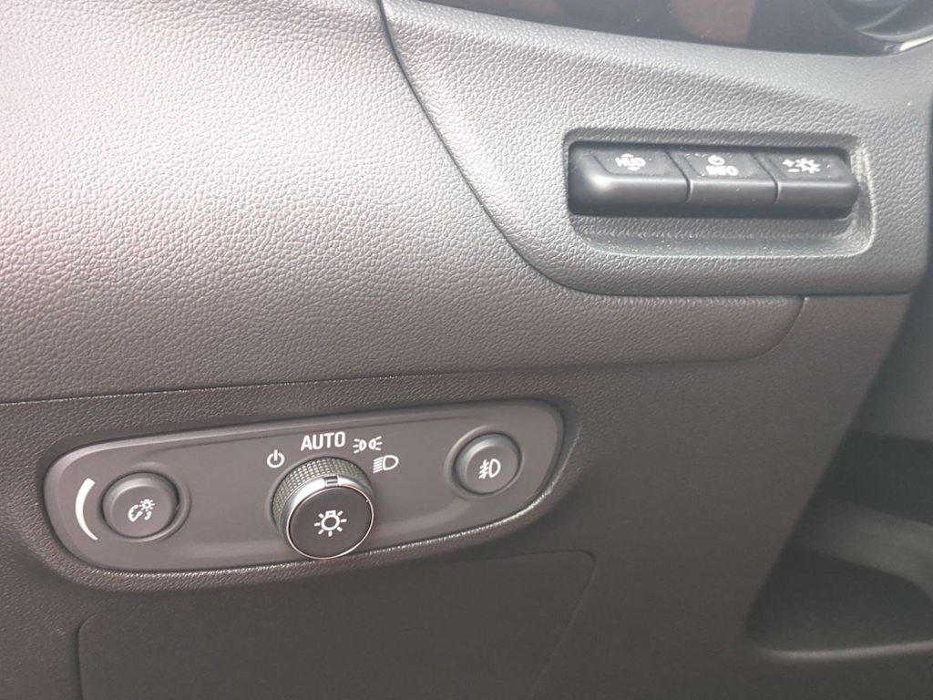 Thumbnail: 2022 Buick Encore GX - 29