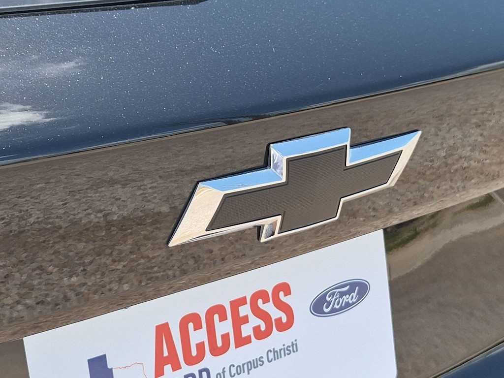 Thumbnail: 2025 Chevrolet Trax - 32