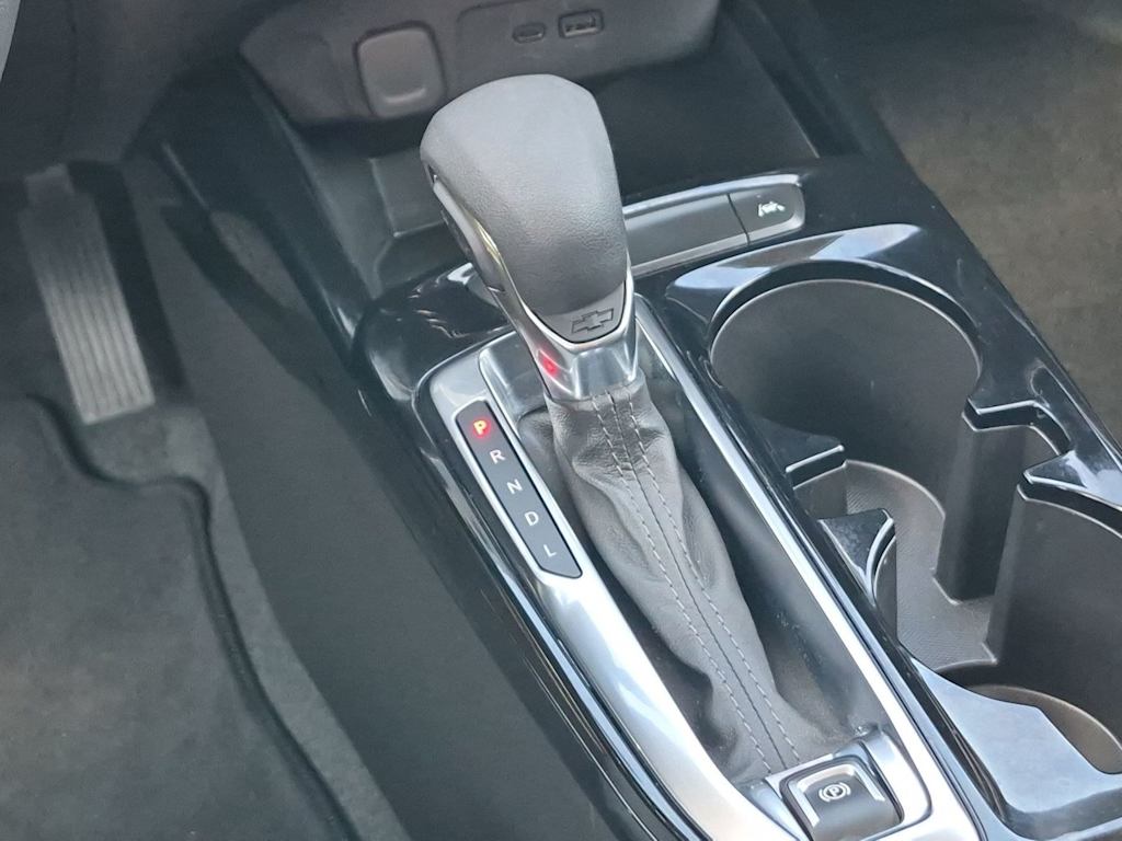 Thumbnail: 2026 Chevrolet Trax - 15