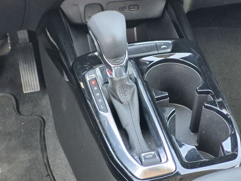 Thumbnail: 2025 Chevrolet Trax - 15
