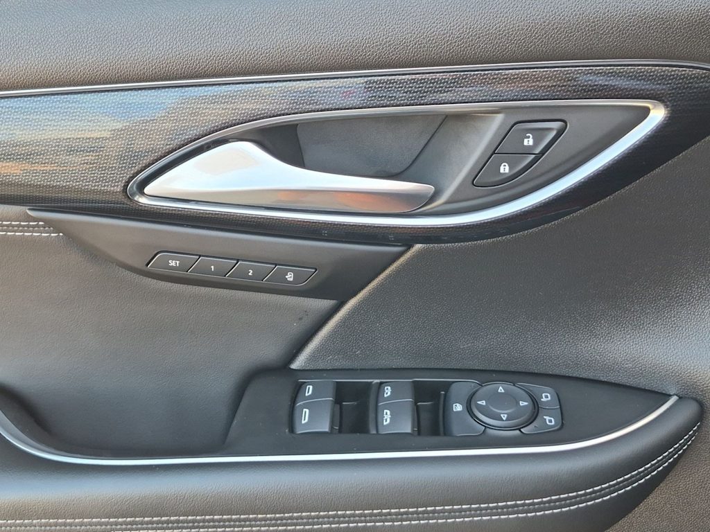 Thumbnail: 2023 Buick Envision - 32