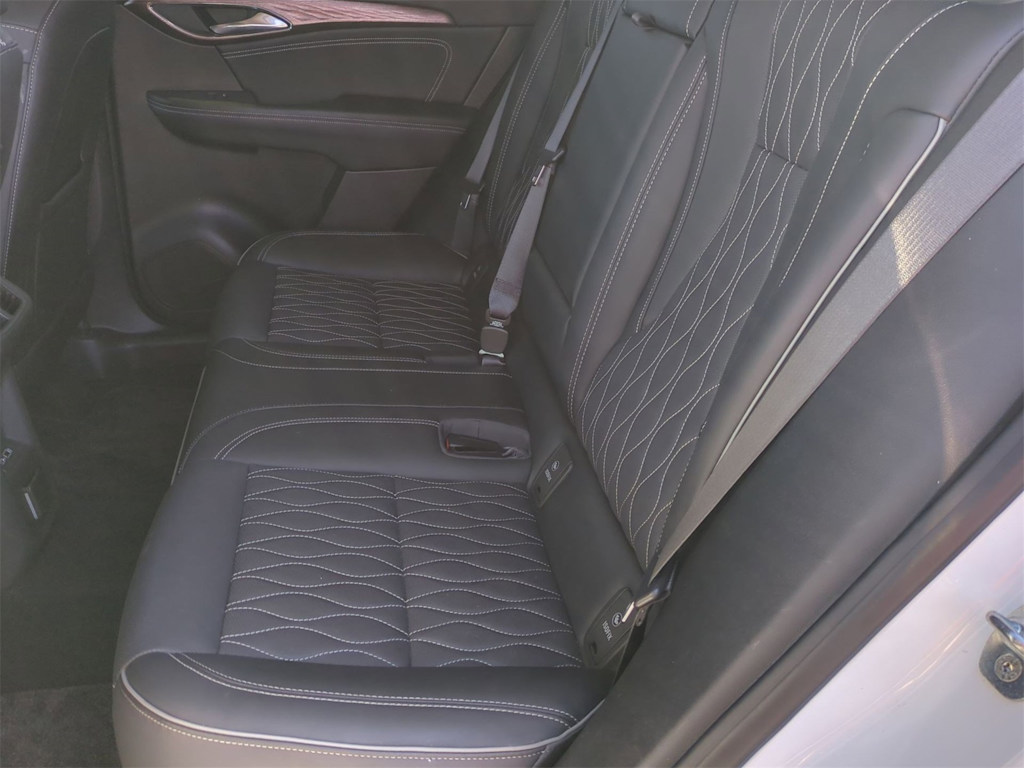 Thumbnail: 2022 Buick Envision - 13