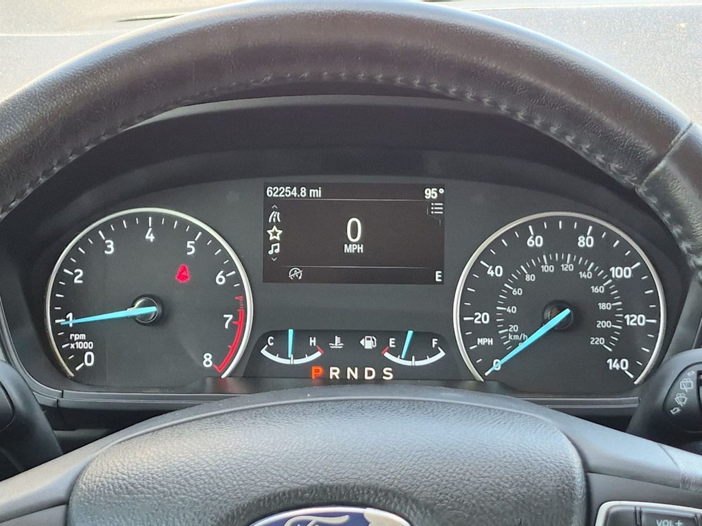 Thumbnail: 2019 Ford EcoSport - 17