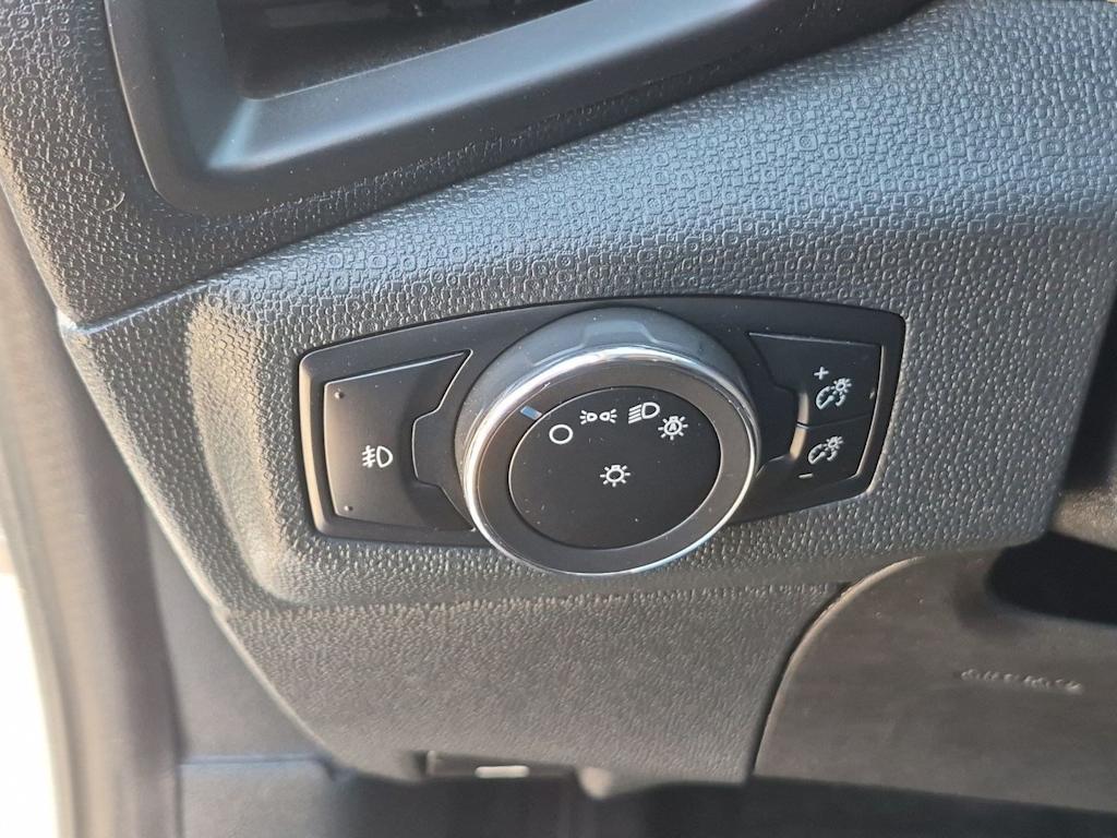 Thumbnail: 2019 Ford EcoSport - 28