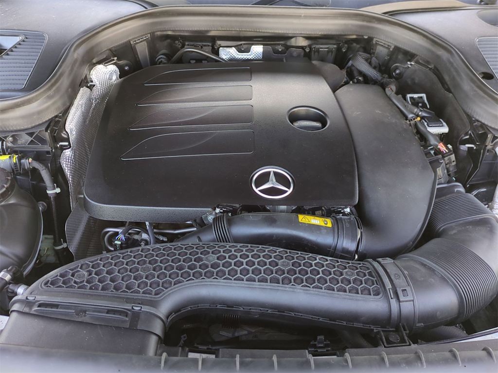 Thumbnail: 2022 Mercedes-Benz GLC - 9