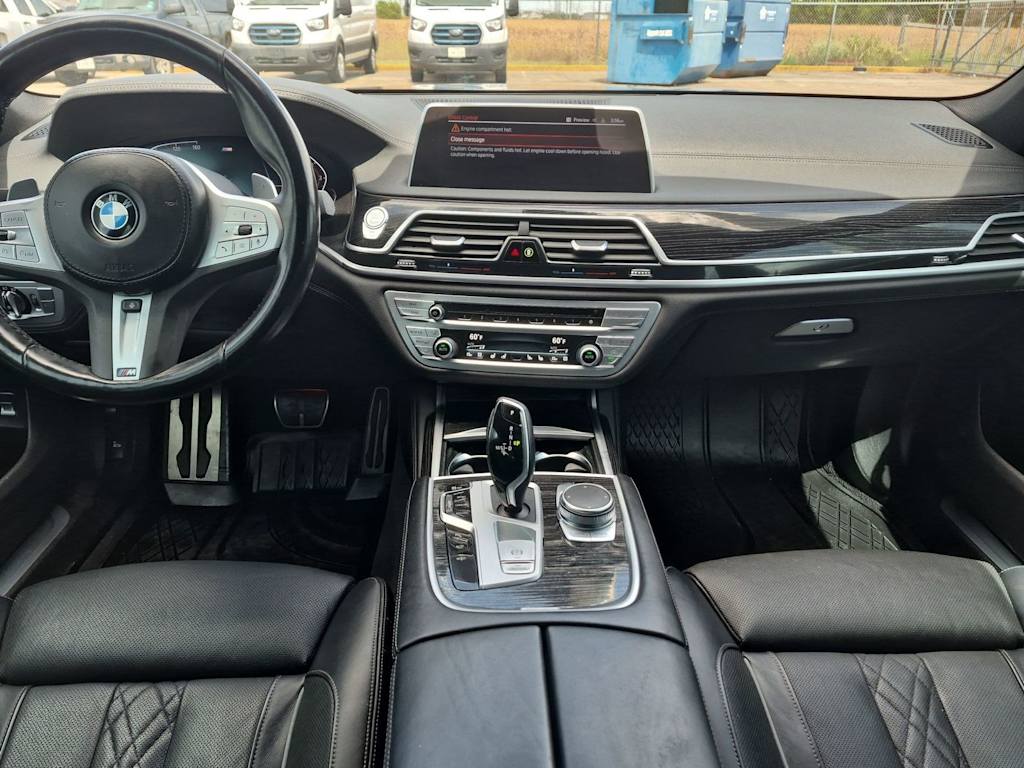 Thumbnail: 2022 BMW 7 Series - 9