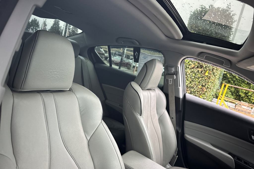 Thumbnail: 2020 Acura ILX - 22