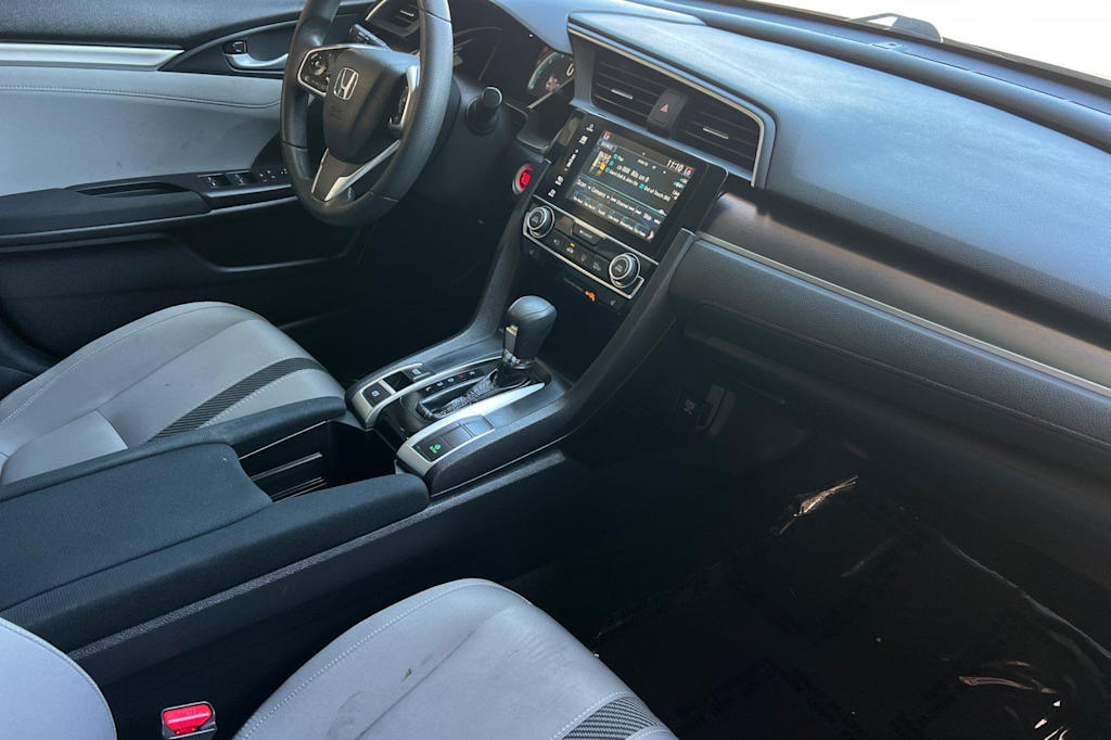 Thumbnail: 2016 Honda Civic - 13