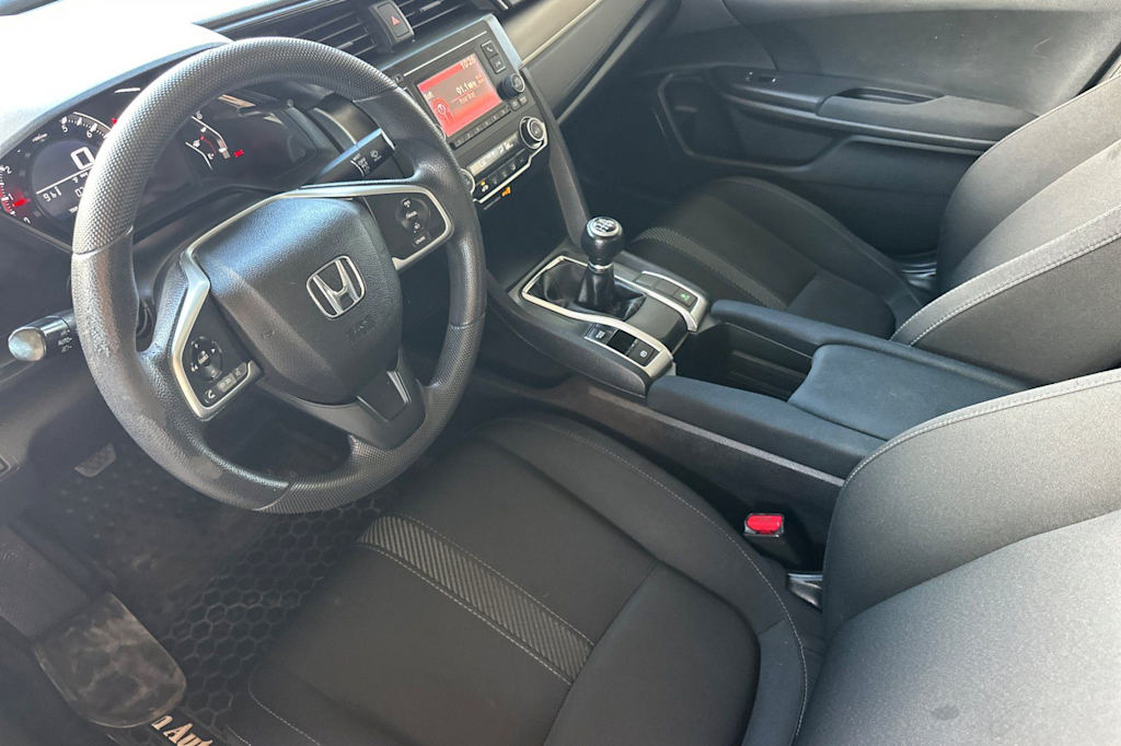 Thumbnail: 2017 Honda Civic - 9