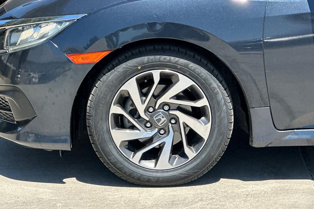 Thumbnail: 2018 Honda Civic - 8