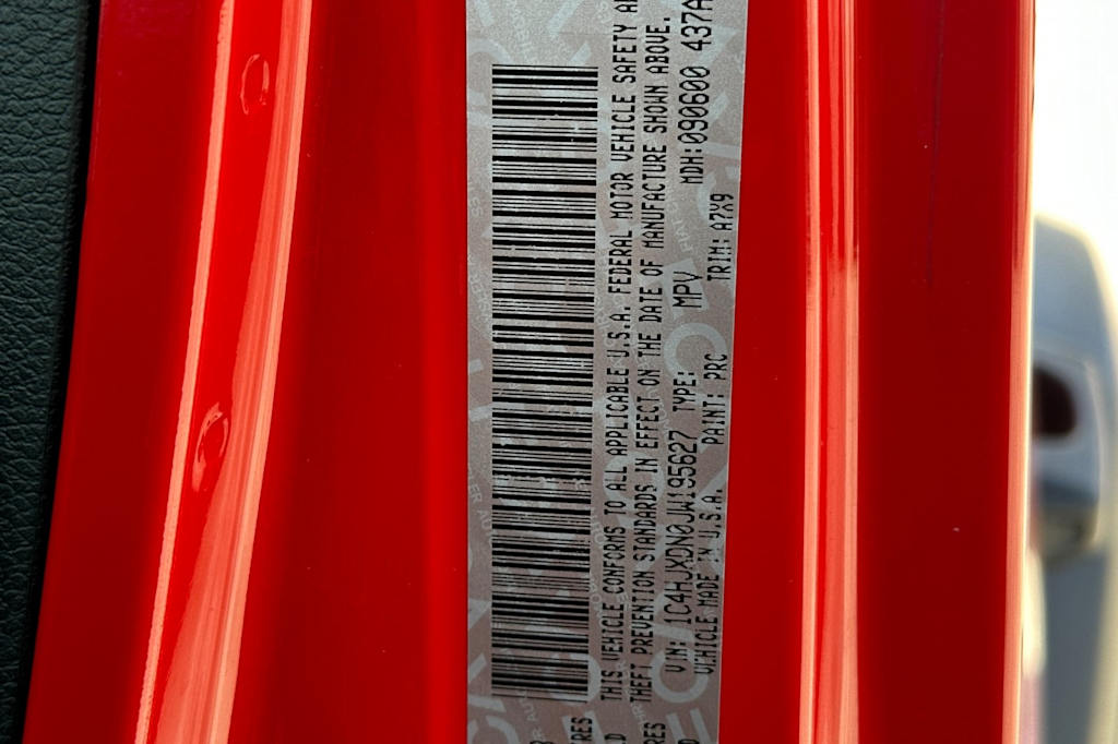 Thumbnail: 2018 Jeep Wrangler - 19