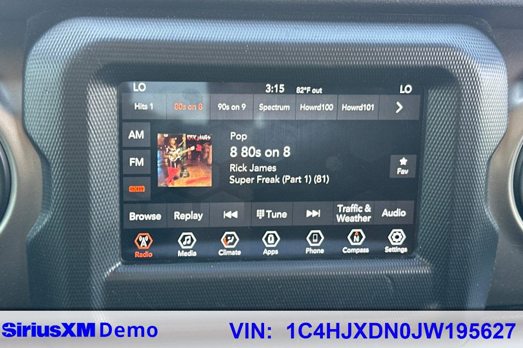 Thumbnail: 2018 Jeep Wrangler - 30