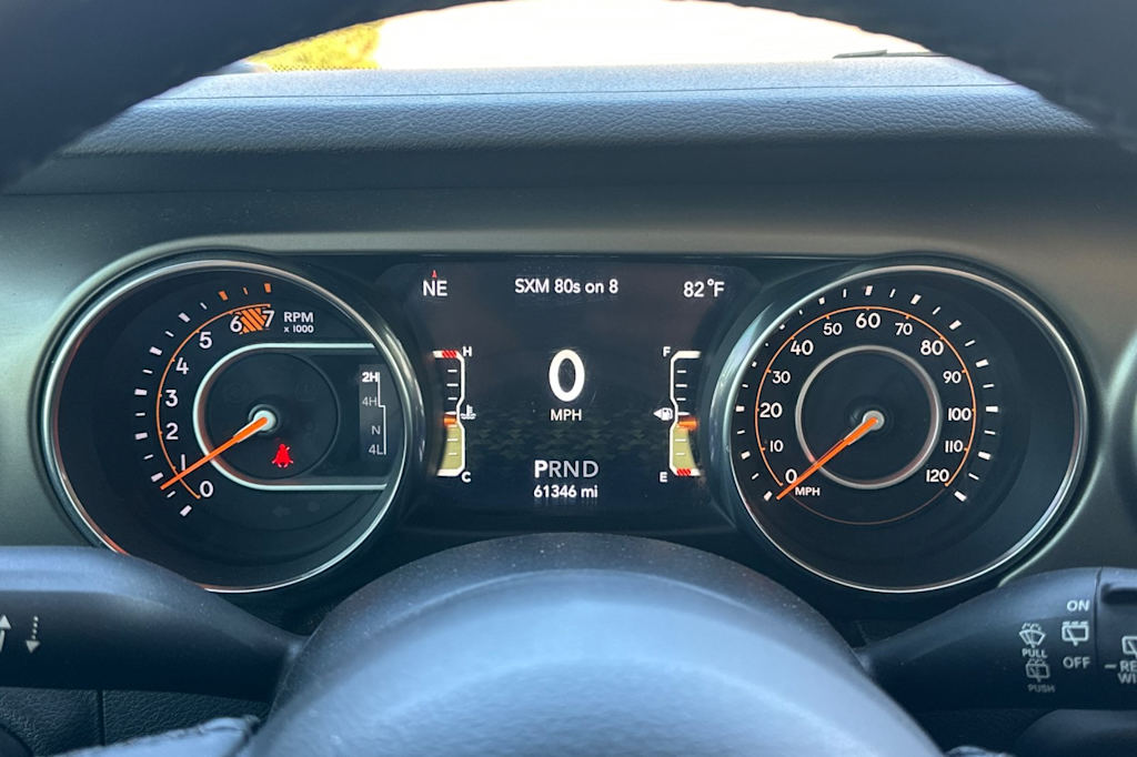 Thumbnail: 2018 Jeep Wrangler - 16