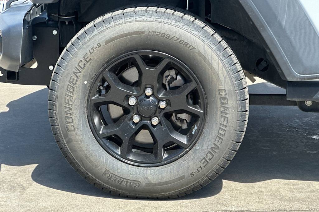 Thumbnail: 2021 Jeep Wrangler - 8