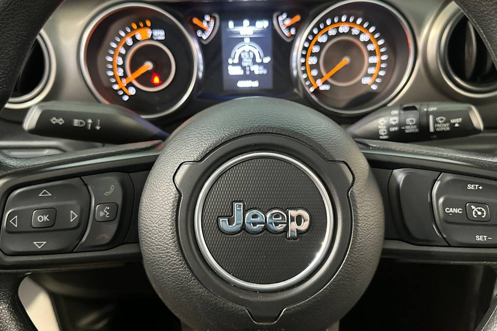Thumbnail: 2021 Jeep Wrangler - 25