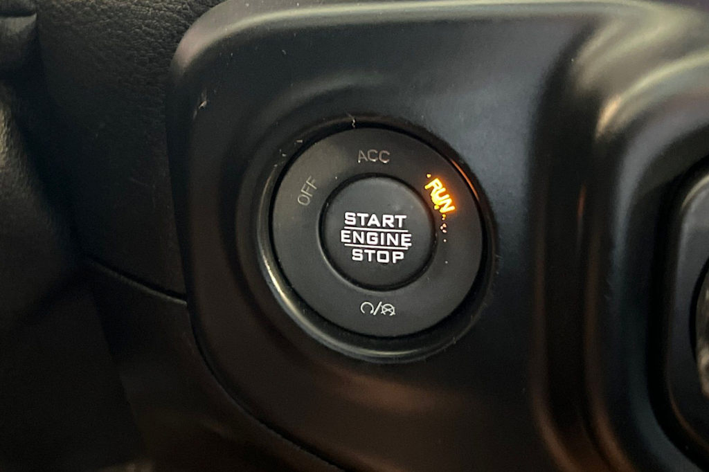 Thumbnail: 2019 Jeep Wrangler - 29