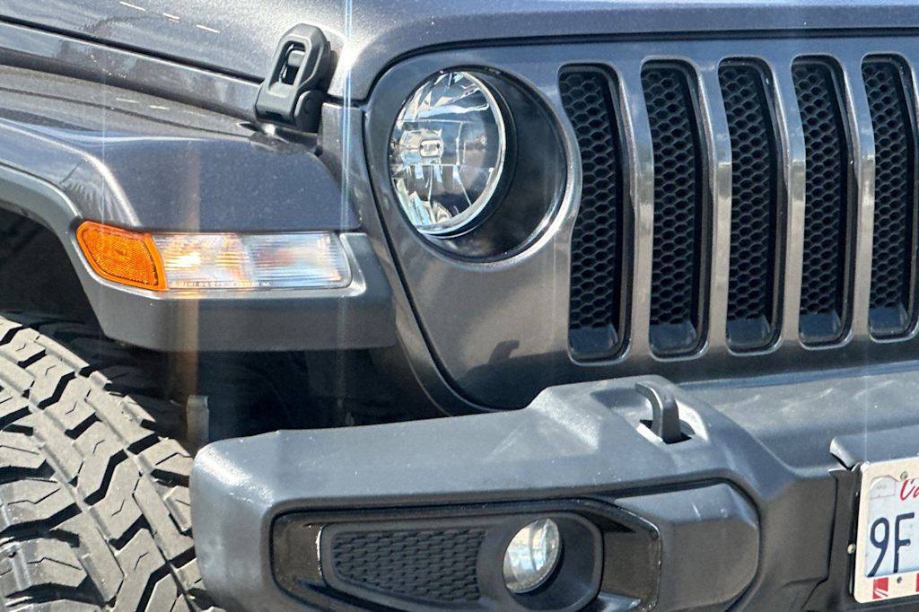 Thumbnail: 2019 Jeep Wrangler - 8