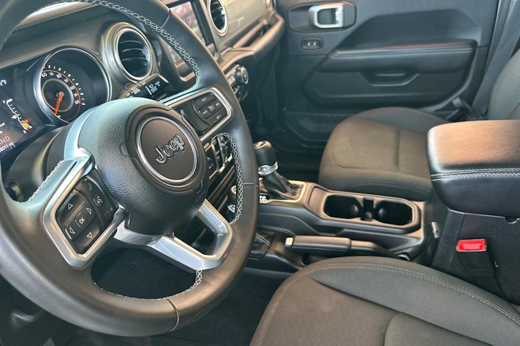 Thumbnail: 2019 Jeep Wrangler - 9