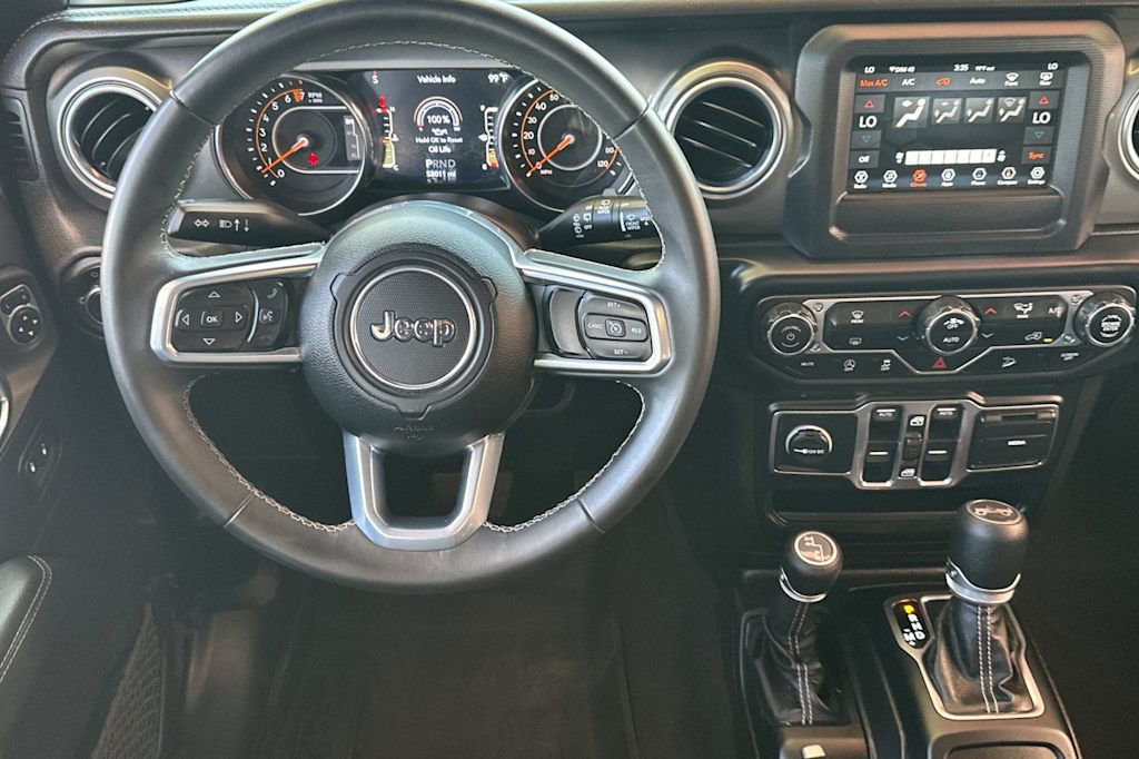 Thumbnail: 2019 Jeep Wrangler - 13