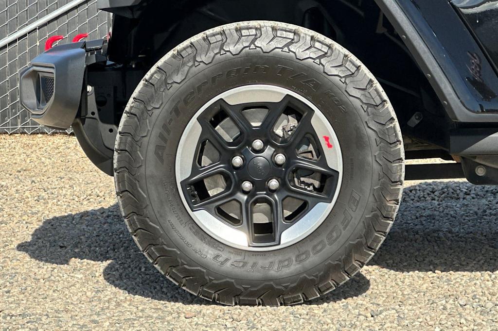 Thumbnail: 2019 Jeep Wrangler - 8