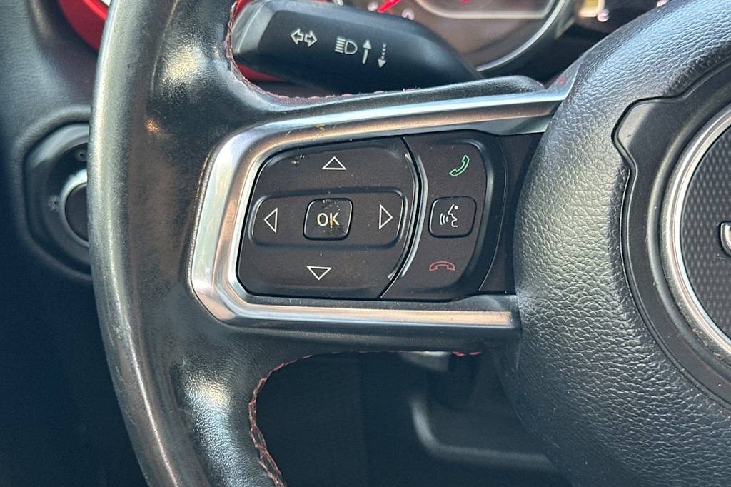 Thumbnail: 2019 Jeep Wrangler - 33