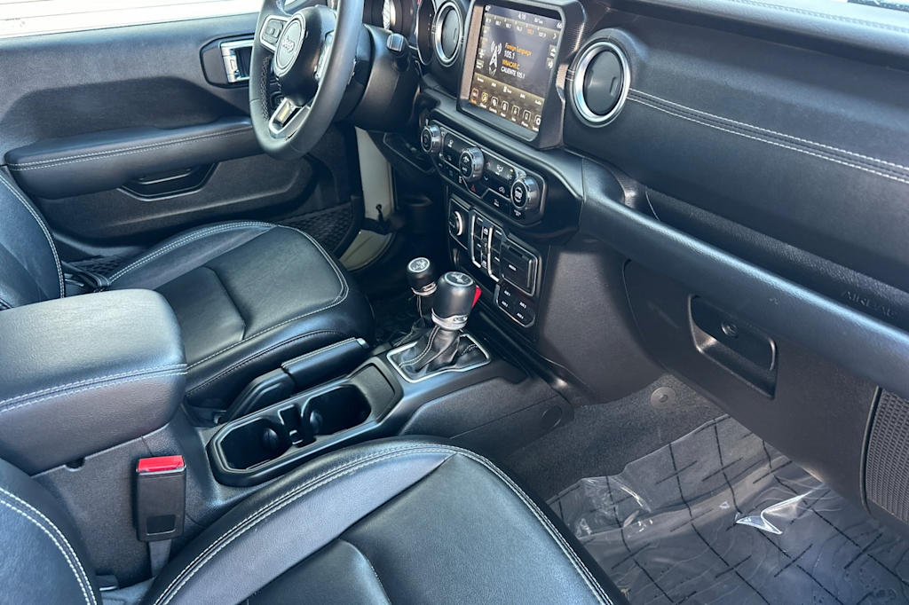 Thumbnail: 2023 Jeep Wrangler - 11