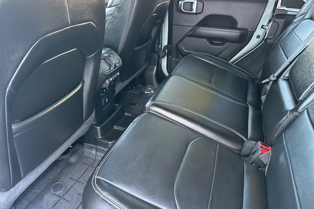 Thumbnail: 2023 Jeep Wrangler - 10