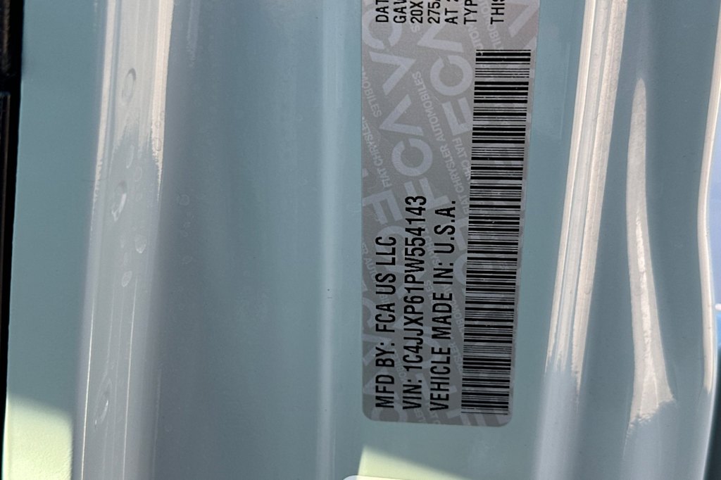 Thumbnail: 2023 Jeep Wrangler - 17