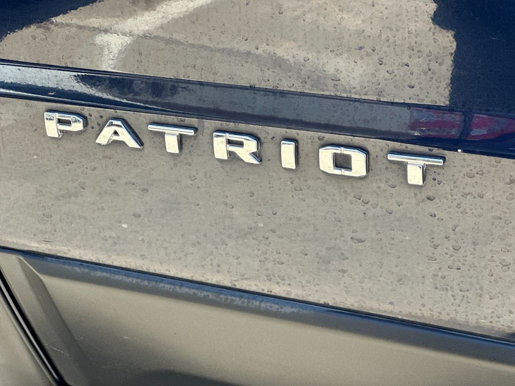 Thumbnail: 2015 Jeep Patriot - 7
