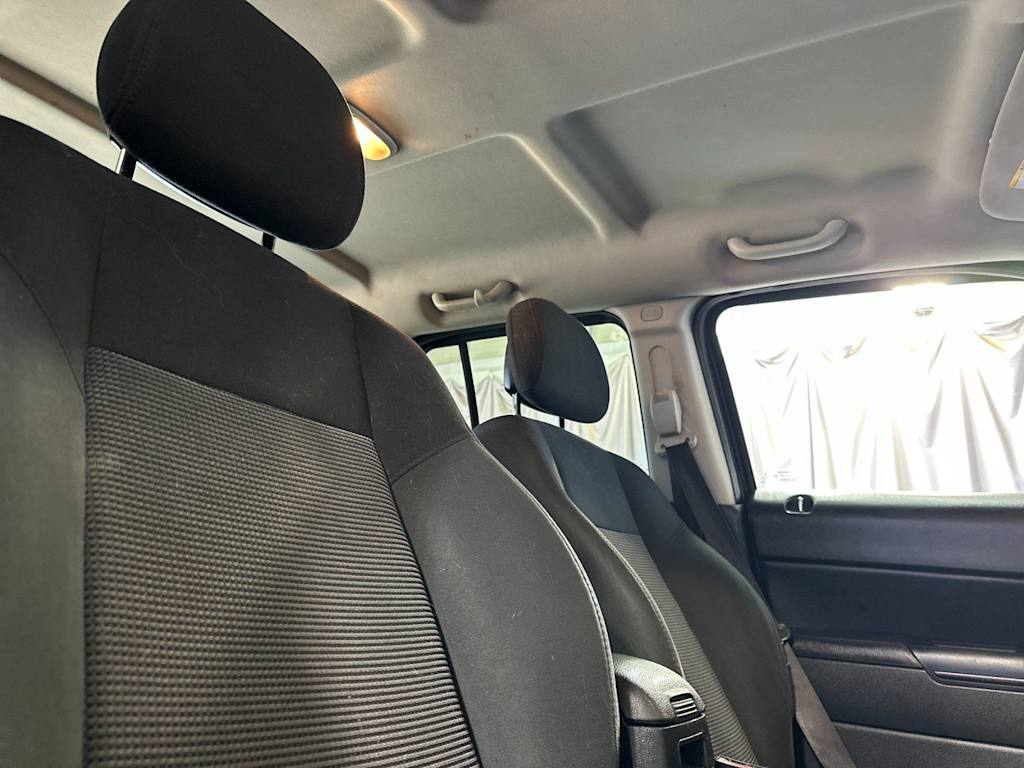 Thumbnail: 2015 Jeep Patriot - 10