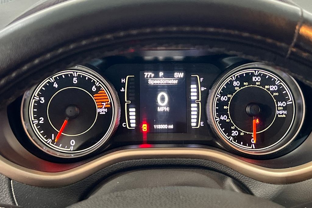 Thumbnail: 2017 Jeep Cherokee - 16