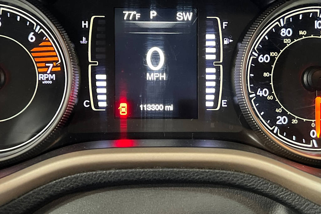 Thumbnail: 2017 Jeep Cherokee - 27