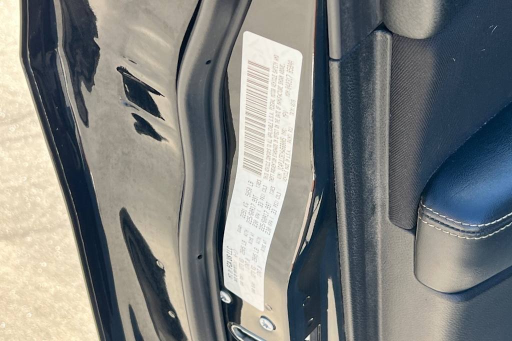 Thumbnail: 2017 Jeep Cherokee - 29