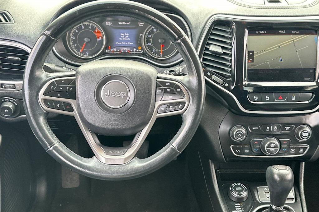 Thumbnail: 2019 Jeep Cherokee - 12