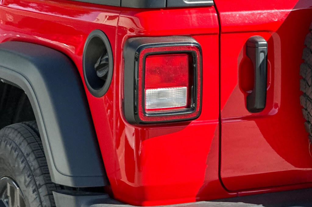 Thumbnail: 2024 Jeep Wrangler - 24