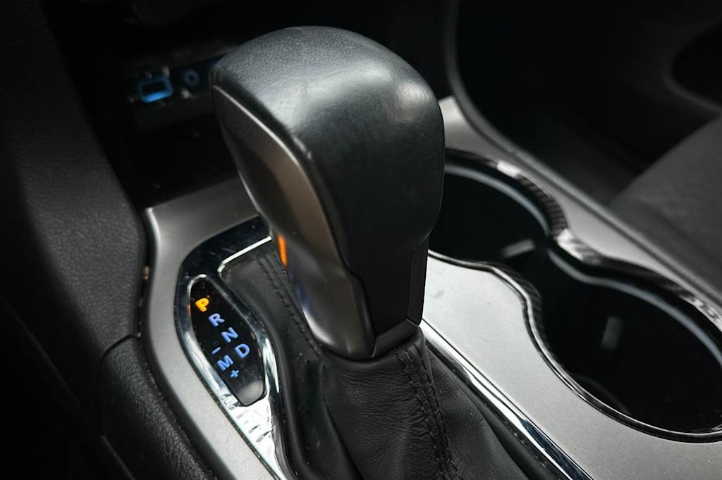 Thumbnail: 2019 Jeep Grand Cherokee - 15