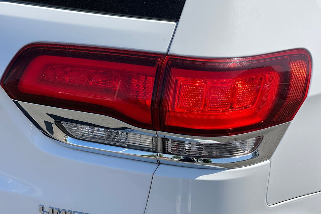 Thumbnail: 2020 Jeep Grand Cherokee - 37